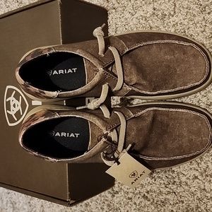 Men's ariat shoes